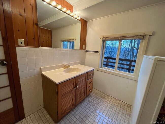 Building Photo - 85 Paulding Dr