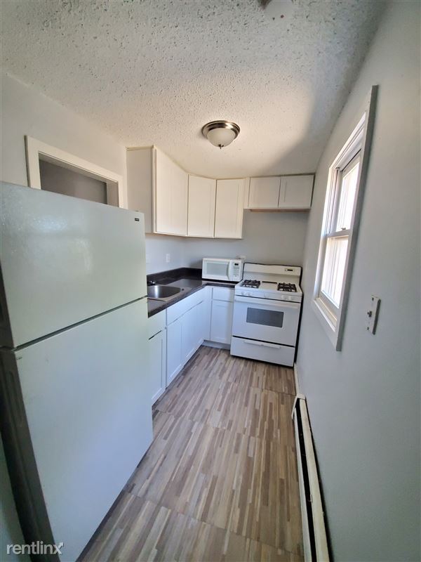 Primary Photo - 70 Admiral St