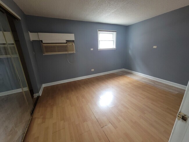 Foto del edificio - 9441 Kelvin Ln