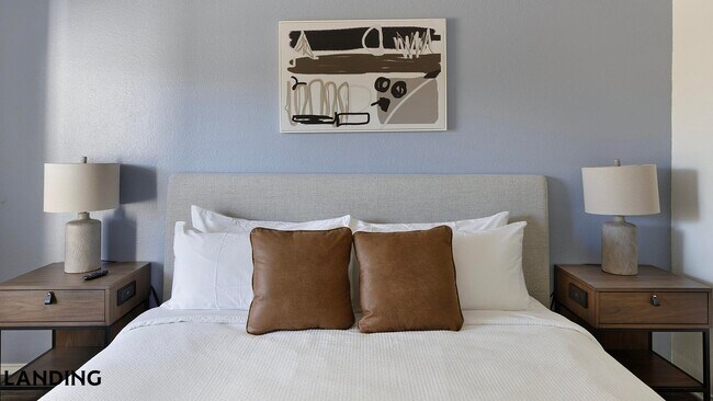 Foto del edificio - 1225 E Pleasant Run Rd