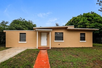 Building Photo - 1161 NW 139th St