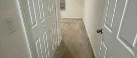 Building Photo - 1438 Chelsea Dr