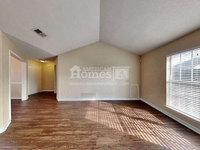 Foto del edificio - 1758 Northwood Hills Cove