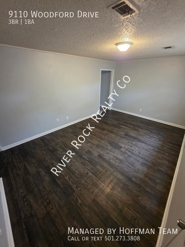 Building Photo - 9110 Woodford Dr