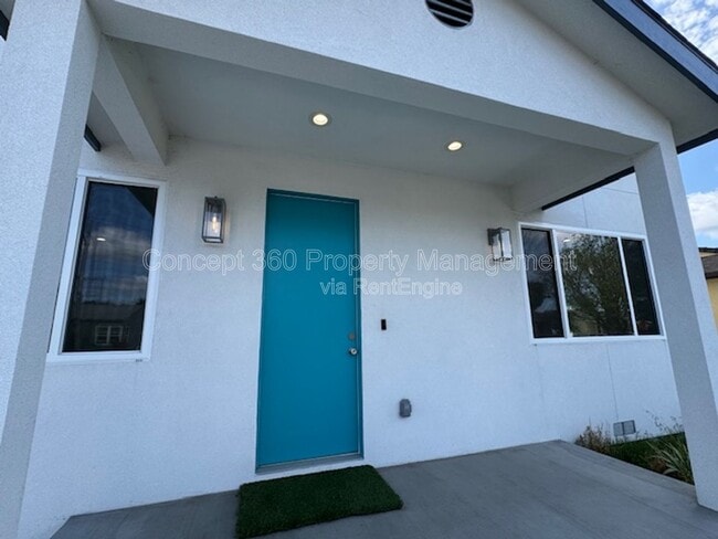 Foto del edificio - 6168 Briercrest Ave