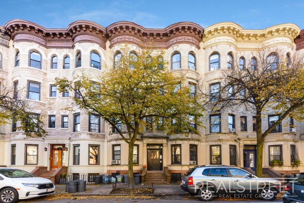Foto principal - Lovely 2 BED in Park Slope near Prospect Park