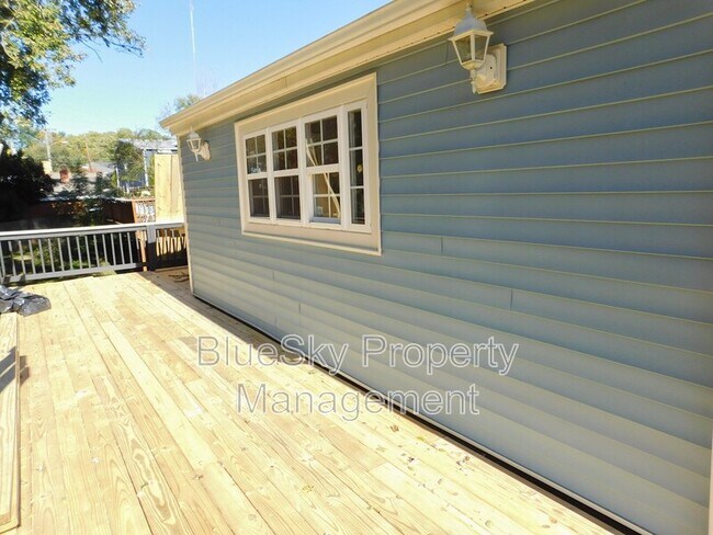 Foto del edificio - 315-6 1/2 6 1/2 St SW