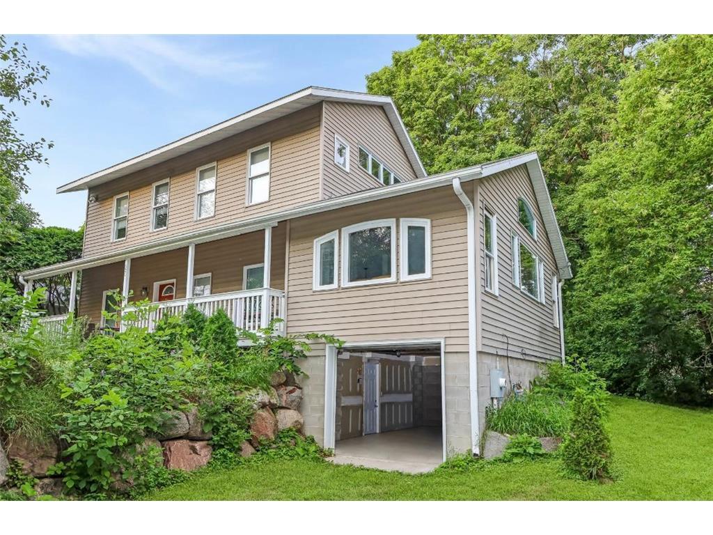 Building Photo - 520 Hanlon Ave