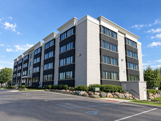 Building Photo - 16210 W Nine Mile Rd