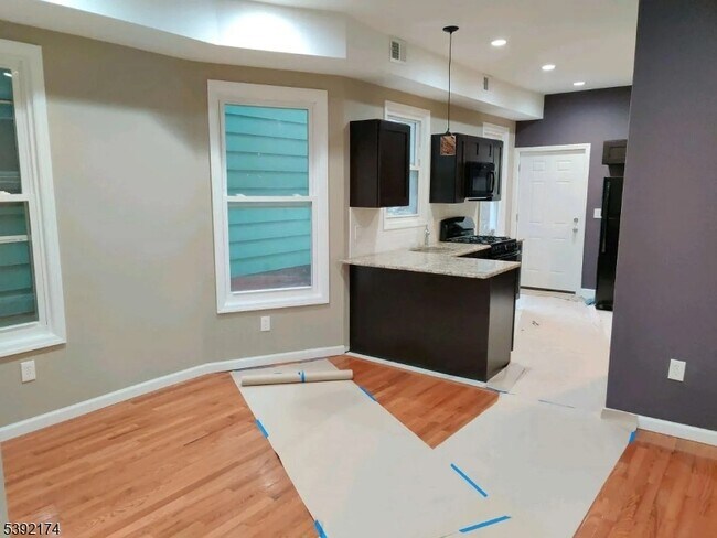 Foto del edificio - 264 Garside St