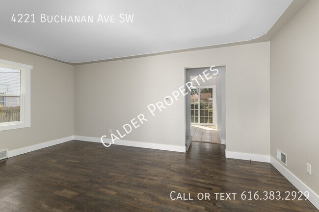 Building Photo - 4221 Buchanan Ave SW