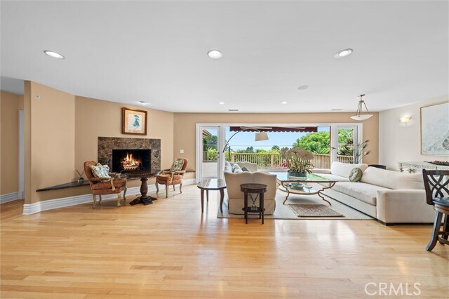 Foto del edificio - 2129 Palos Verdes Dr W