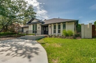 Building Photo - 7018 Deloache Ave