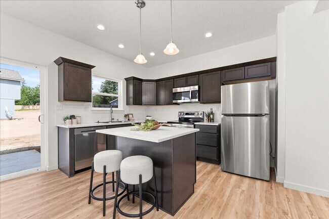 Building Photo - Brand New Duplexes for Lease in Deer Park