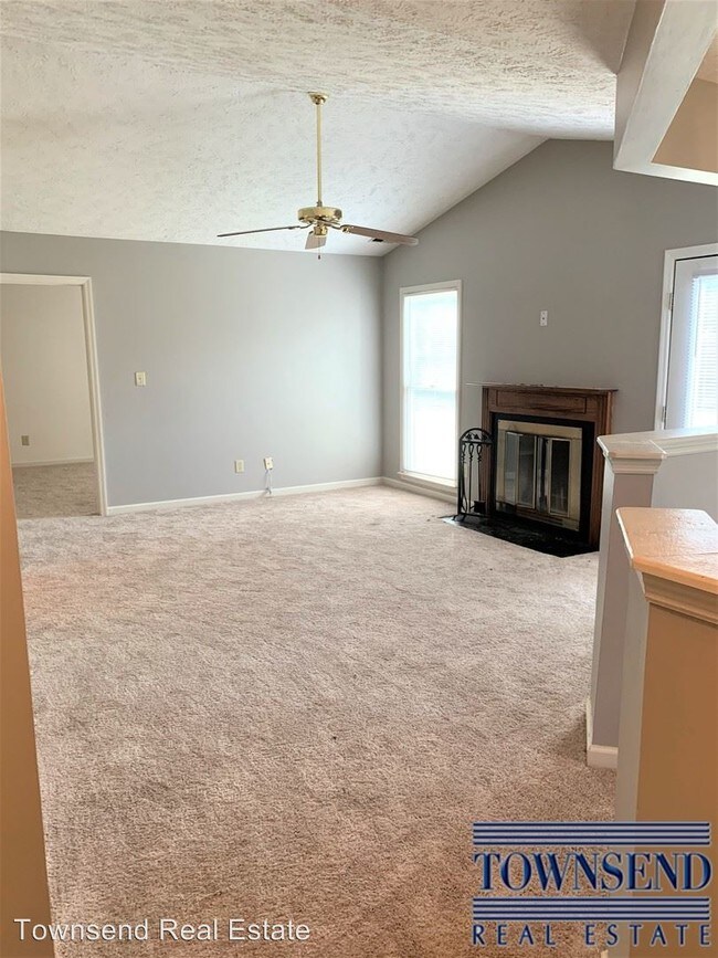 Building Photo - 3 br, 2 bath House - 5611 LaCosta Dr