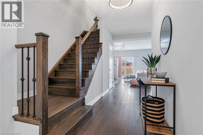 Photo du bâtiment - 24A GREENWOOD Avenue