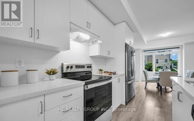 Building Photo - 97 Crimson Forest Dr