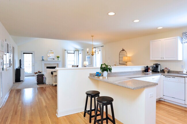 Foto del edificio - 185 Julia Ct