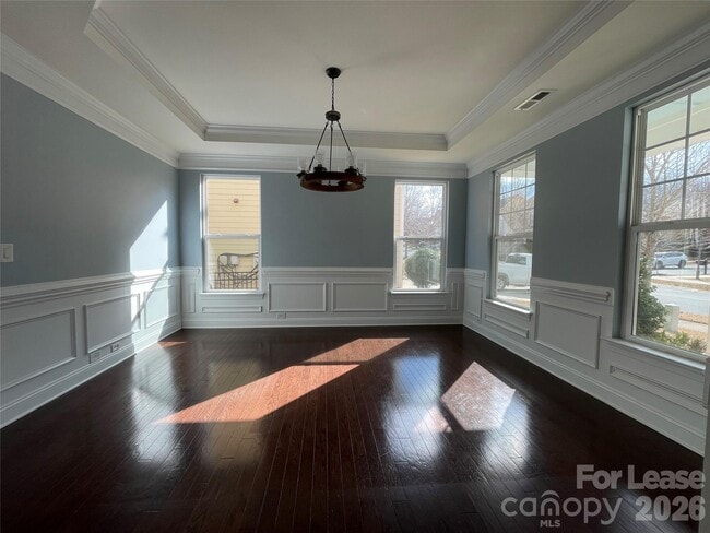 Foto del edificio - 3002 Fallondale Rd