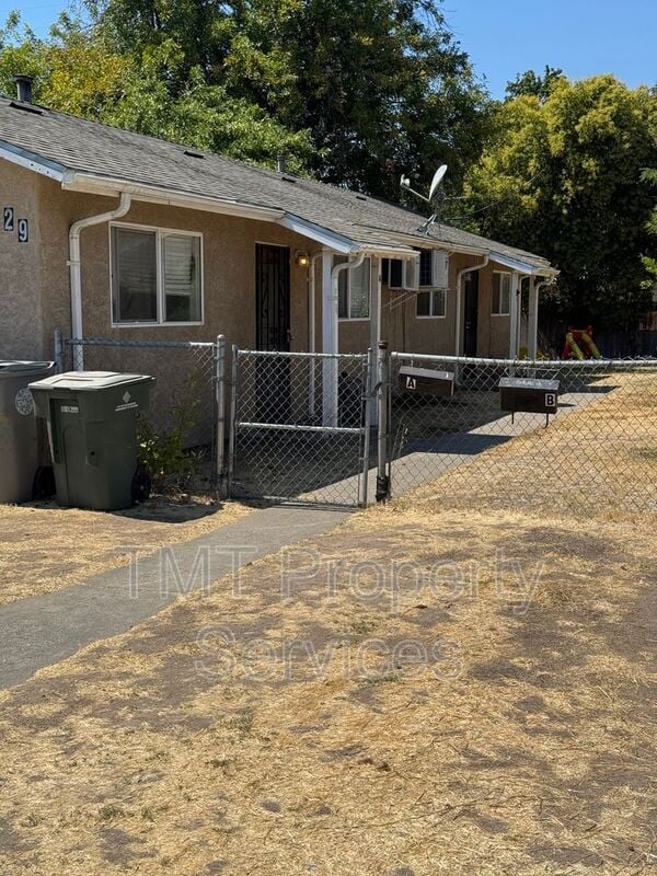 Foto del edificio - 3729 Branch St