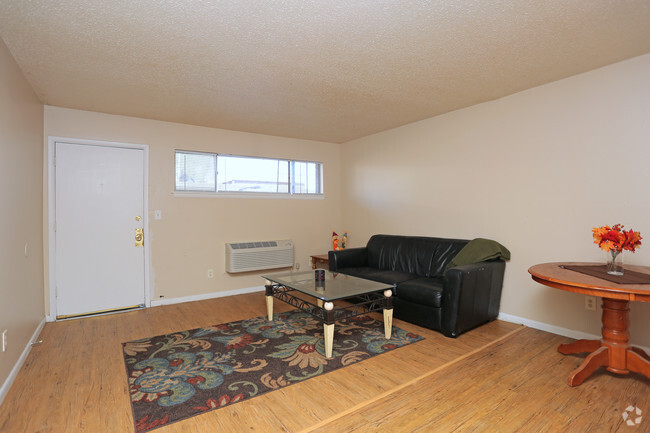 Studio - Living Area - Morgan Terrace