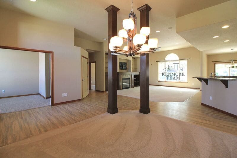 Primary Photo - 1651 Meadow Hills Dr