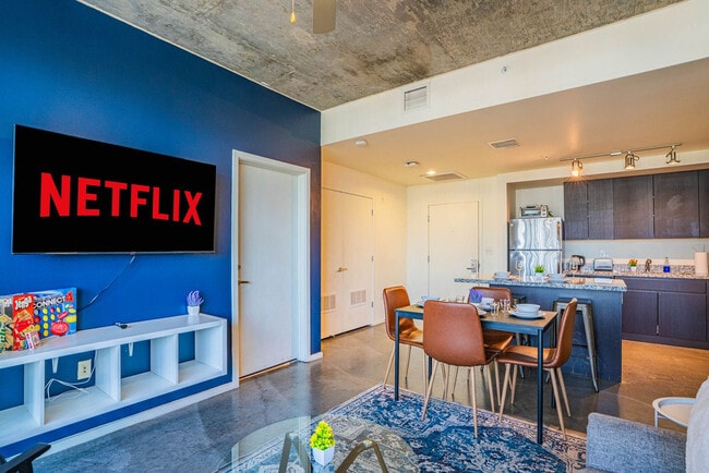 Building Photo - 914 N 4th St