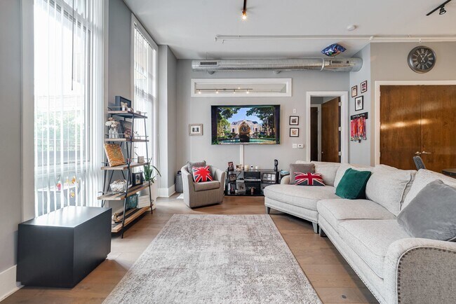 Foto del edificio - 1404 Grand St