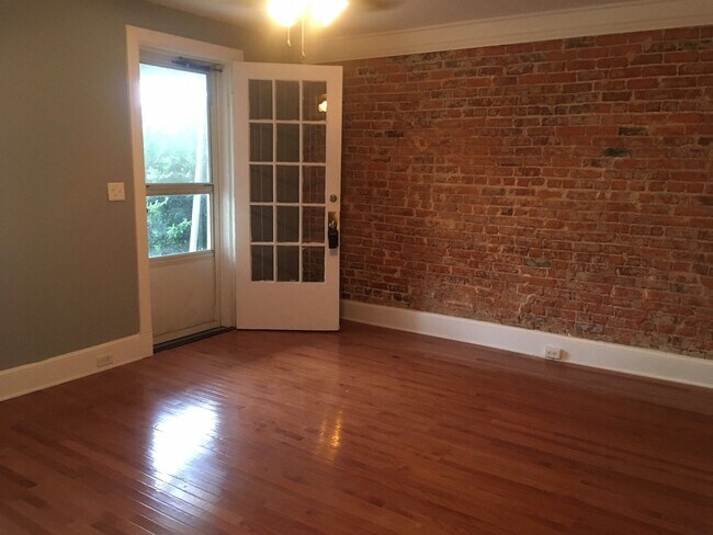 Foto del edificio - 3010 W Leigh St