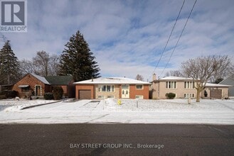 Building Photo - 31 Tranquility St