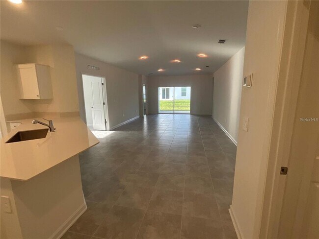 Building Photo - 553 Sea Turtle Ln
