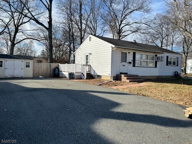 Foto del edificio - 31 Kingston Rd