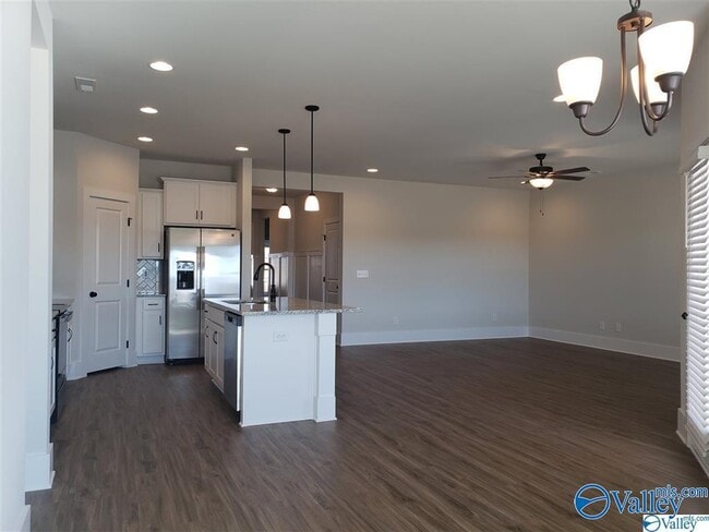 Foto del edificio - 182 Cherry Laurel Dr
