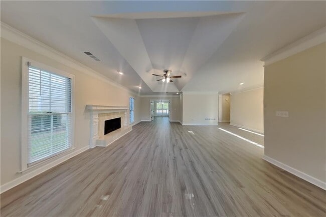 Building Photo - 11925 N Hickory Trace