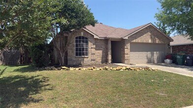 Building Photo - 1520 Santos Dr