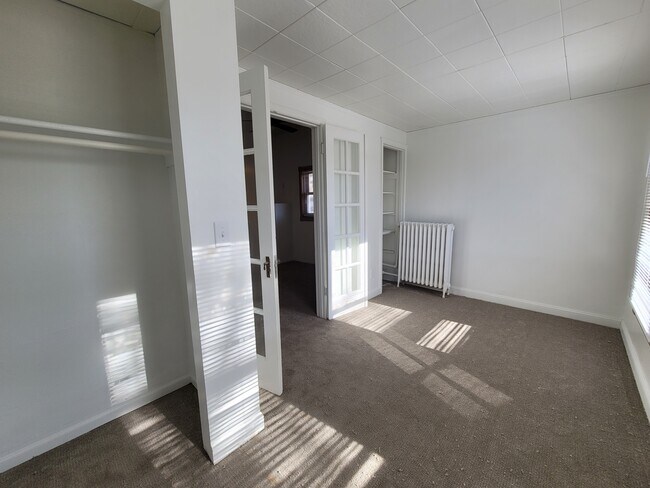 Foto del edificio - 1619 Hubbard Ave