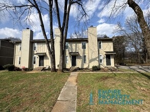 Building Photo - 9006 Mahogany Row SE