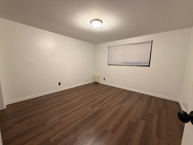 Foto del edificio - 1220 E 142nd Ave