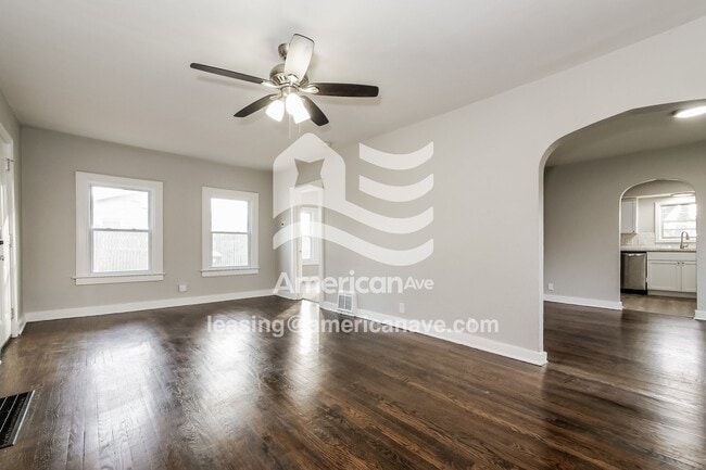 Foto del edificio - 4715 NE 45th Terrace