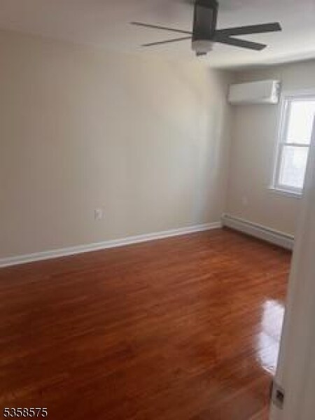 Foto del edificio - 252 N 6th St
