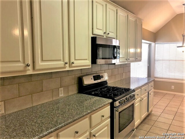 Building Photo - 11615 Brae Valley