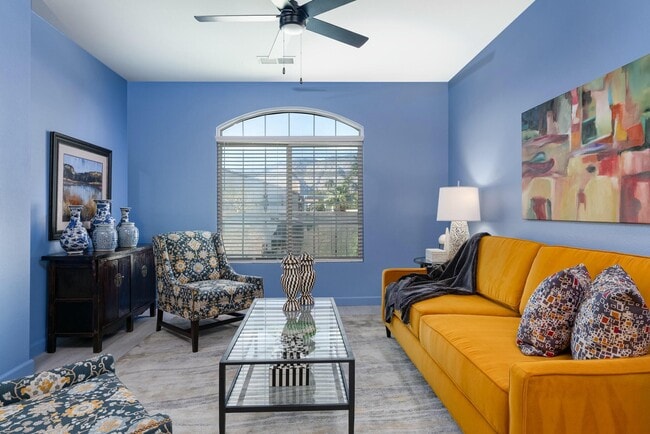 Building Photo - 2090 Savanna Way