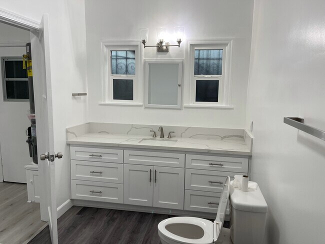 Bathroom Sink - 1631 S Highland Ave