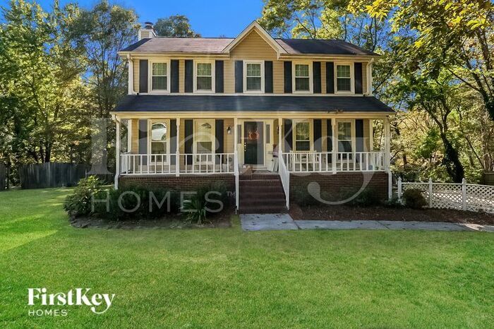 Primary Photo - 1313 Colonial Way
