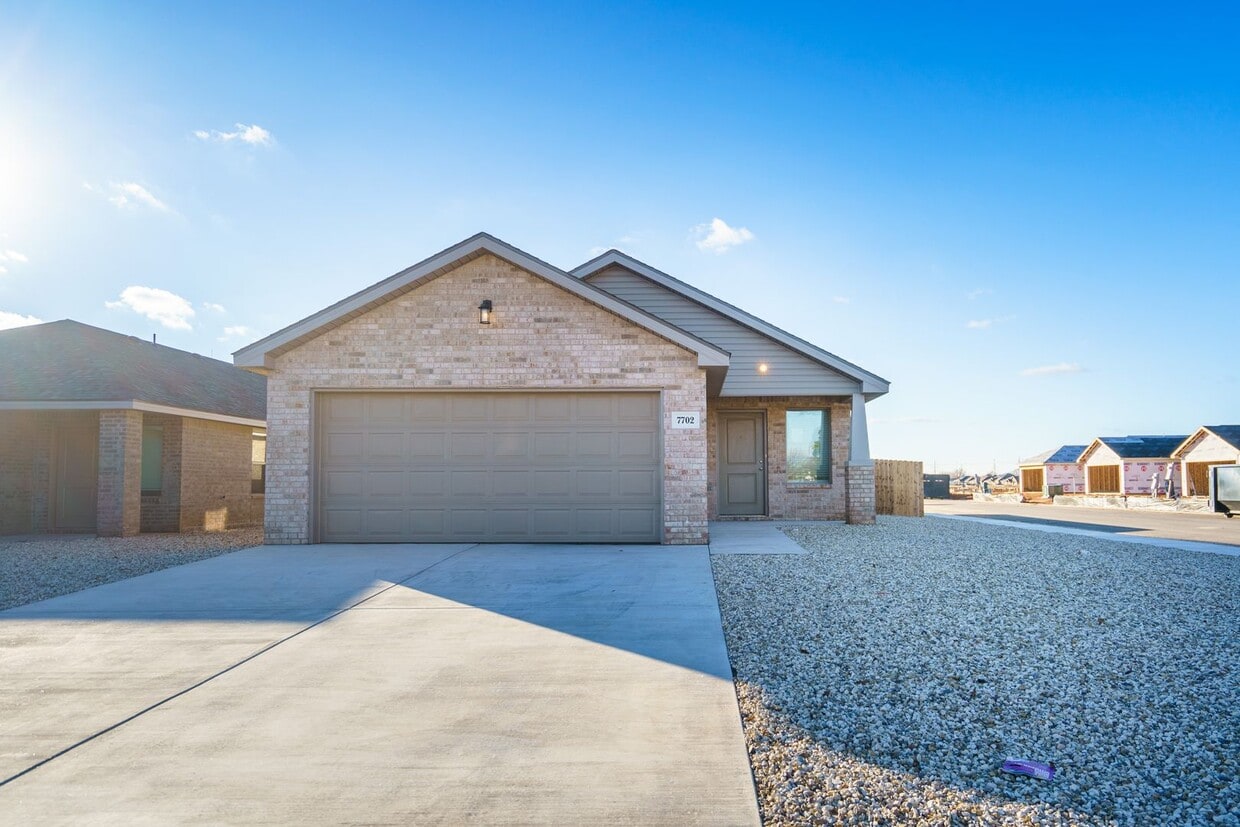 Primary Photo - New Construction built in Elm Meadows