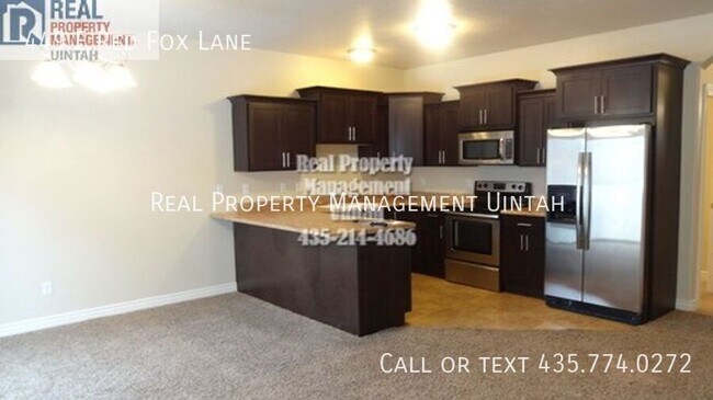 Foto del edificio - 449 Redfox Ln