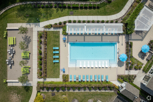 Aerial Photo - Molly Brook on Belmont