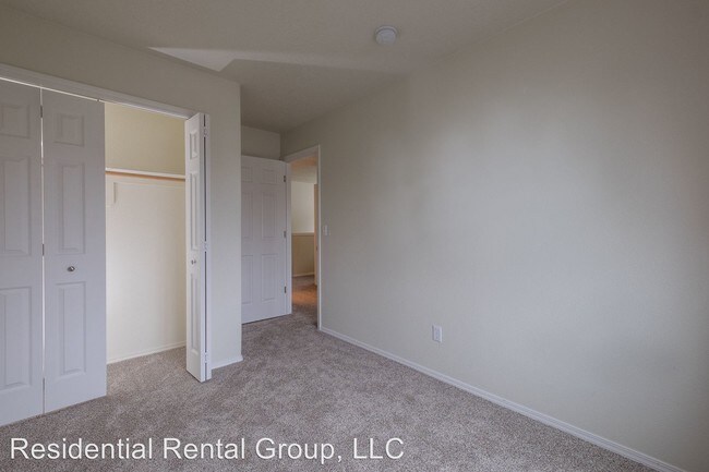 Foto del edificio - 42037 NW Elmhurst Ct