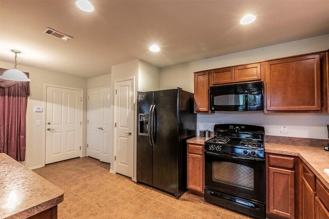 Photo - 7414 Birmingham Forest Dr House