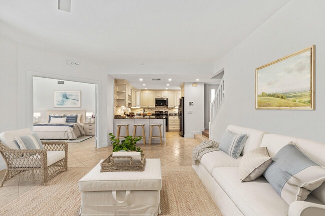 Foto del edificio - 2703 Fairway Dr N